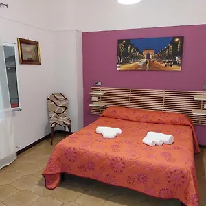 https://bb-palazzo-paladini.lecce-hotels.com